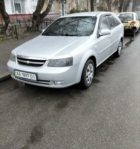 Серый Шевроле Лачетти, объемом двигателя 1.8 л и пробегом 255 тыс. км за 4200 $, фото 1 на Automoto.ua