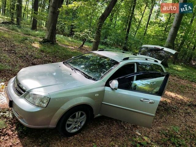 Серый Шевроле Лачетти, объемом двигателя 1.6 л и пробегом 168 тыс. км за 4500 $, фото 1 на Automoto.ua