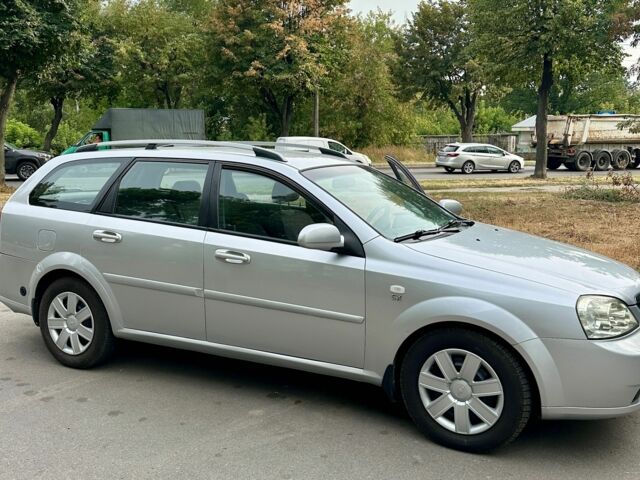Сірий Шевроле Лачетті, об'ємом двигуна 1.8 л та пробігом 160 тис. км за 4599 $, фото 1 на Automoto.ua