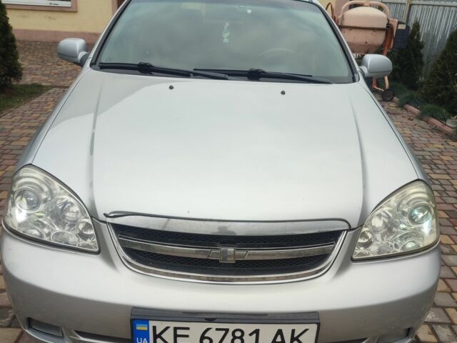 Серый Шевроле Лачетти, объемом двигателя 1.8 л и пробегом 206 тыс. км за 4900 $, фото 1 на Automoto.ua
