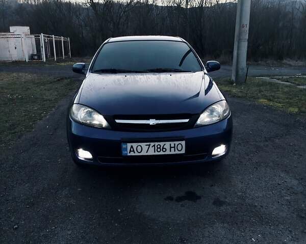 Синий Шевроле Лачетти, объемом двигателя 1.4 л и пробегом 155 тыс. км за 2900 $, фото 1 на Automoto.ua