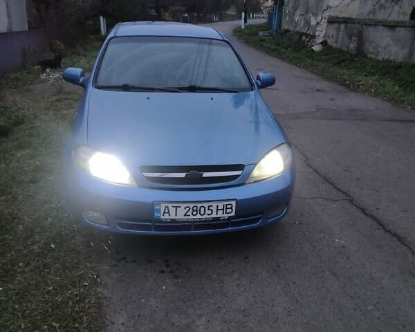 Синий Шевроле Лачетти, объемом двигателя 1.8 л и пробегом 144 тыс. км за 2800 $, фото 1 на Automoto.ua
