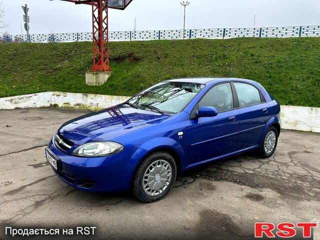 Синий Шевроле Лачетти, объемом двигателя 1.6 л и пробегом 224 тыс. км за 3800 $, фото 1 на Automoto.ua