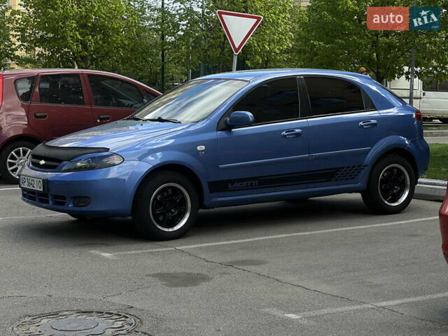 Синий Шевроле Лачетти, объемом двигателя 1.6 л и пробегом 190 тыс. км за 6200 $, фото 1 на Automoto.ua