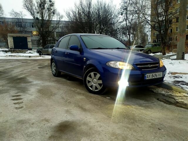Синий Шевроле Лачетти, объемом двигателя 1.8 л и пробегом 260 тыс. км за 1620 $, фото 1 на Automoto.ua