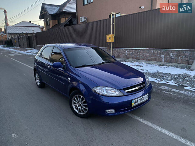 Синий Шевроле Лачетти, объемом двигателя 1.8 л и пробегом 126 тыс. км за 4350 $, фото 1 на Automoto.ua
