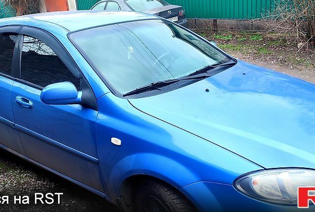 Синий Шевроле Лачетти, объемом двигателя 1.6 л и пробегом 195 тыс. км за 3500 $, фото 1 на Automoto.ua