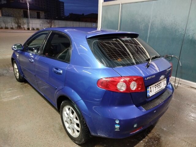 Синий Шевроле Лачетти, объемом двигателя 1.8 л и пробегом 259 тыс. км за 4299 $, фото 1 на Automoto.ua