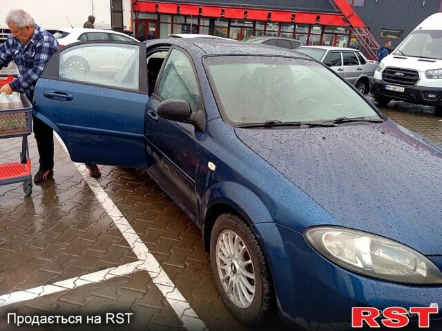 Синій Шевроле Лачетті, об'ємом двигуна 1.6 л та пробігом 200 тис. км за 3500 $, фото 1 на Automoto.ua