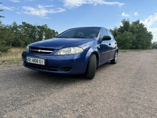 Синий Шевроле Лачетти, объемом двигателя 1.6 л и пробегом 206 тыс. км за 3250 $, фото 1 на Automoto.ua