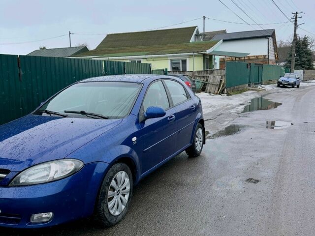 Синий Шевроле Лачетти, объемом двигателя 1.6 л и пробегом 177 тыс. км за 3800 $, фото 1 на Automoto.ua