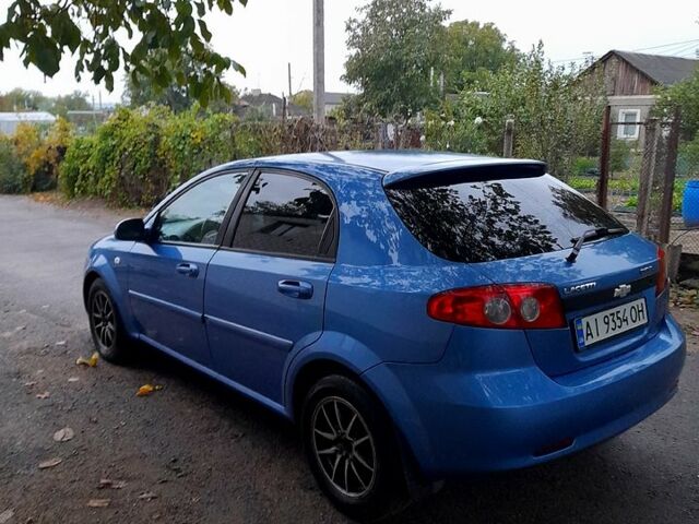Синій Шевроле Лачетті, об'ємом двигуна 1.6 л та пробігом 270 тис. км за 3700 $, фото 1 на Automoto.ua
