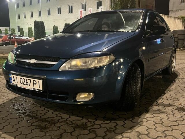Синий Шевроле Лачетти, объемом двигателя 1.6 л и пробегом 270 тыс. км за 3300 $, фото 1 на Automoto.ua