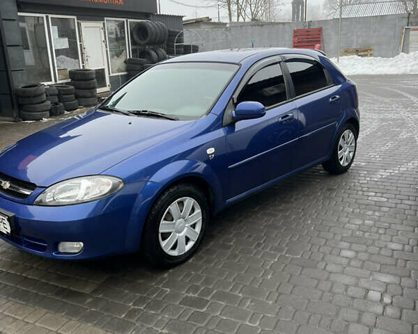 Синій Шевроле Лачетті, об'ємом двигуна 1.6 л та пробігом 267 тис. км за 4999 $, фото 1 на Automoto.ua