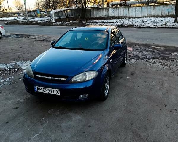 Синій Шевроле Лачетті, об'ємом двигуна 1.6 л та пробігом 143 тис. км за 4400 $, фото 1 на Automoto.ua