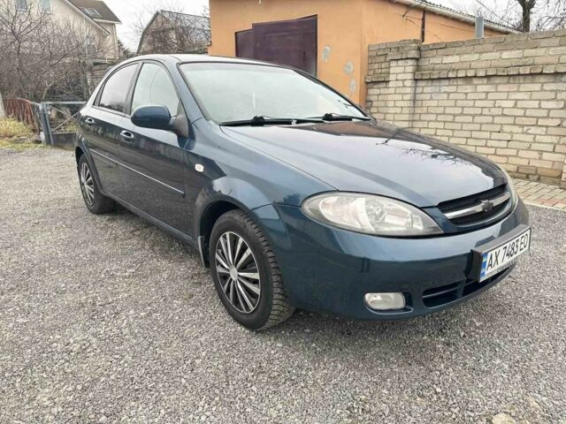 Синій Шевроле Лачетті, об'ємом двигуна 1.8 л та пробігом 176 тис. км за 4950 $, фото 1 на Automoto.ua