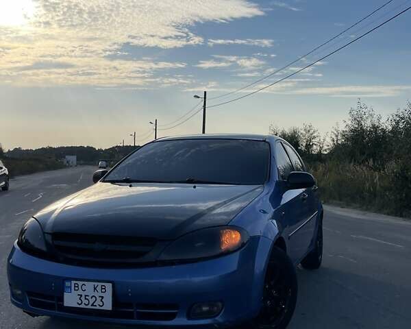 Синій Шевроле Лачетті, об'ємом двигуна 1.6 л та пробігом 260 тис. км за 3500 $, фото 1 на Automoto.ua