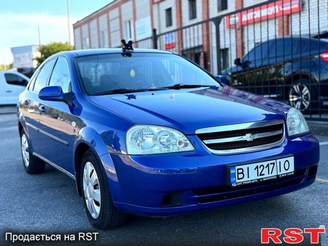 Синий Шевроле Лачетти, объемом двигателя 1.8 л и пробегом 175 тыс. км за 3999 $, фото 1 на Automoto.ua