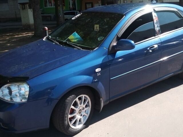 Синій Шевроле Лачетті, об'ємом двигуна 1.8 л та пробігом 215 тис. км за 2700 $, фото 1 на Automoto.ua
