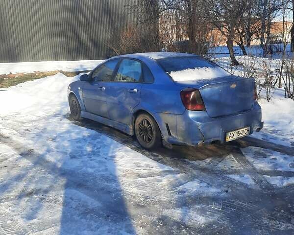 Синий Шевроле Лачетти, объемом двигателя 1.8 л и пробегом 220 тыс. км за 2800 $, фото 1 на Automoto.ua