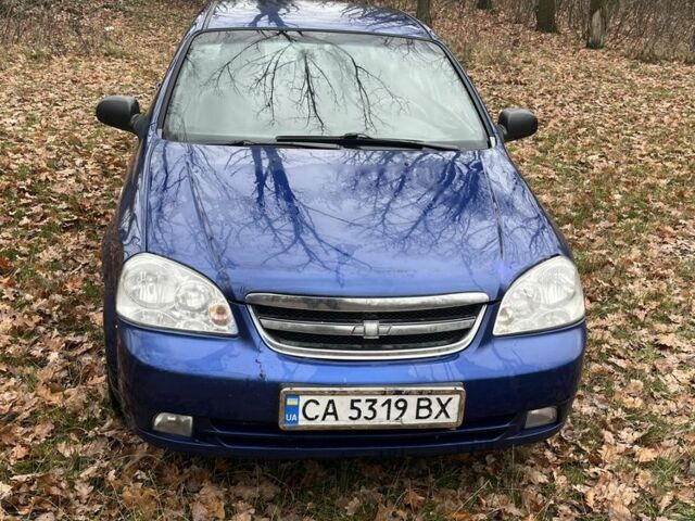 Синий Шевроле Лачетти, объемом двигателя 1.6 л и пробегом 217 тыс. км за 2500 $, фото 1 на Automoto.ua