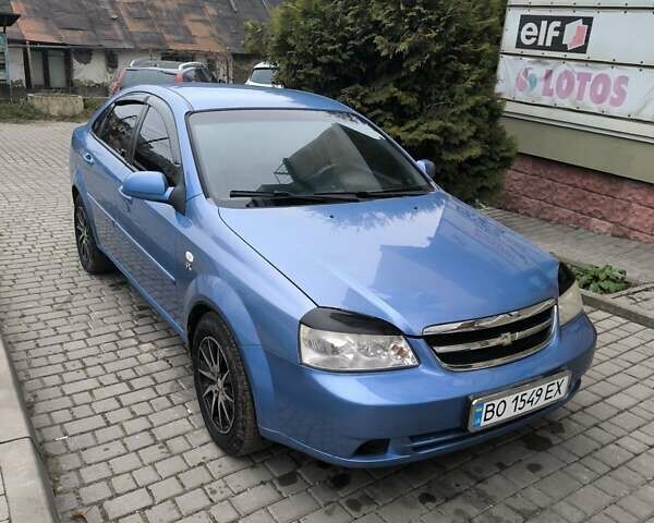 Синий Шевроле Лачетти, объемом двигателя 1.8 л и пробегом 177 тыс. км за 3500 $, фото 1 на Automoto.ua