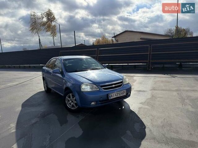 Синий Шевроле Лачетти, объемом двигателя 1.8 л и пробегом 333 тыс. км за 3700 $, фото 1 на Automoto.ua