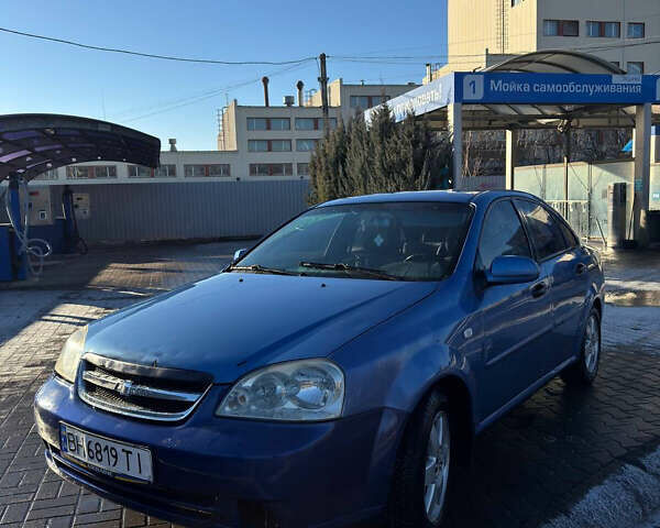 Синий Шевроле Лачетти, объемом двигателя 1.8 л и пробегом 320 тыс. км за 3500 $, фото 1 на Automoto.ua