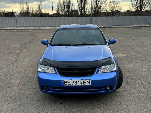 Синій Шевроле Лачетті, об'ємом двигуна 1.8 л та пробігом 280 тис. км за 3500 $, фото 1 на Automoto.ua