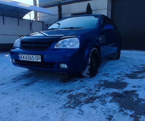 Синий Шевроле Лачетти, объемом двигателя 0 л и пробегом 198 тыс. км за 3500 $, фото 1 на Automoto.ua