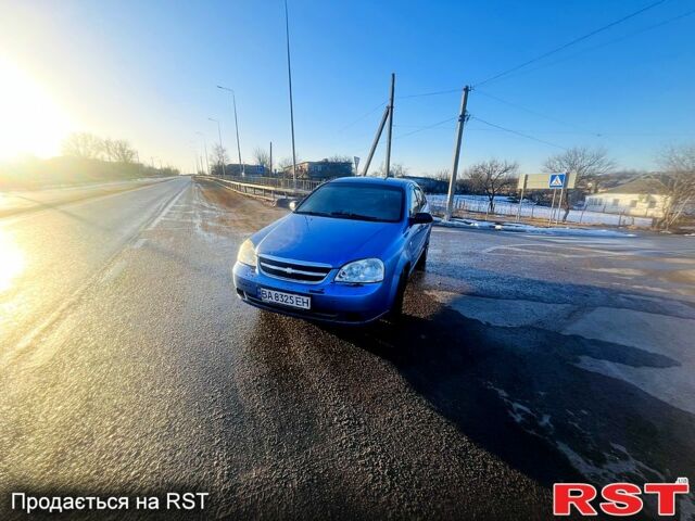 Синий Шевроле Лачетти, объемом двигателя 1.6 л и пробегом 210 тыс. км за 3200 $, фото 1 на Automoto.ua