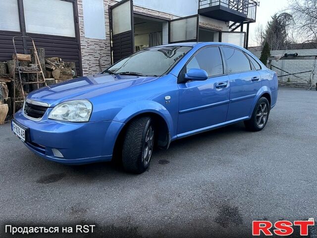 Синий Шевроле Лачетти, объемом двигателя 1.8 л и пробегом 270 тыс. км за 3200 $, фото 1 на Automoto.ua