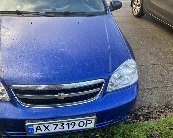 Синий Шевроле Лачетти, объемом двигателя 1.6 л и пробегом 105 тыс. км за 5000 $, фото 1 на Automoto.ua