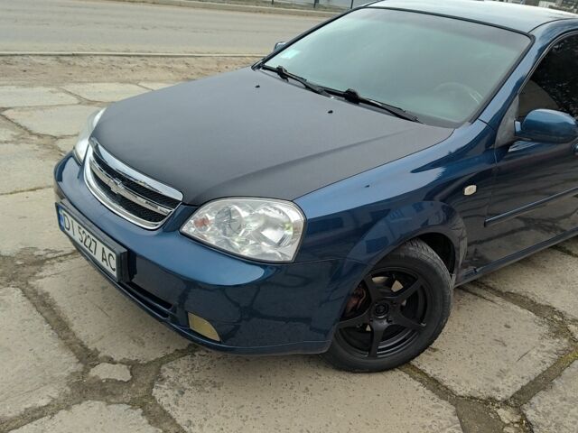 Синій Шевроле Лачетті, об'ємом двигуна 1.8 л та пробігом 300 тис. км за 2900 $, фото 1 на Automoto.ua