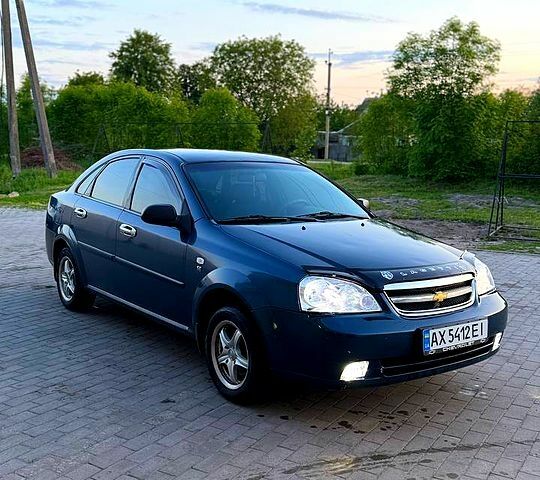 Синій Шевроле Лачетті, об'ємом двигуна 1.6 л та пробігом 185 тис. км за 4000 $, фото 1 на Automoto.ua