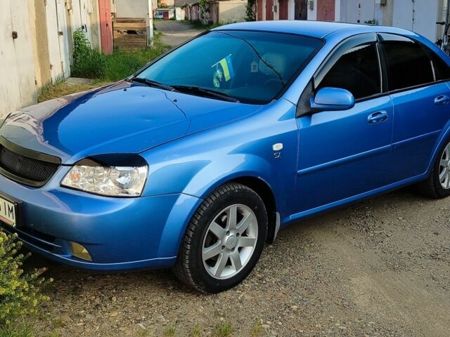Шевроле Лачетти 2007 в Черновцах на Automoto.ua Синий Шевроле Лачетти, объемом двигателя 1.8 л и пробегом 200 тыс. км за 3500 $, фото 1 на Automoto.ua