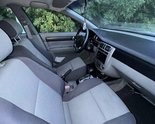 Синій Шевроле Лачетті, об'ємом двигуна 1.8 л та пробігом 200 тис. км за 4500 $, фото 1 на Automoto.ua