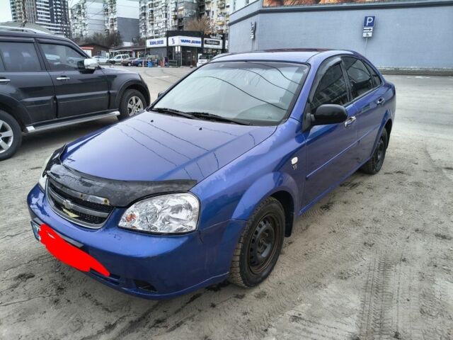 Синий Шевроле Лачетти, объемом двигателя 1.6 л и пробегом 313 тыс. км за 3000 $, фото 1 на Automoto.ua