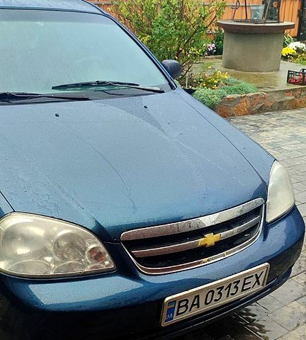 Синий Шевроле Лачетти, объемом двигателя 1.6 л и пробегом 360 тыс. км за 3700 $, фото 1 на Automoto.ua