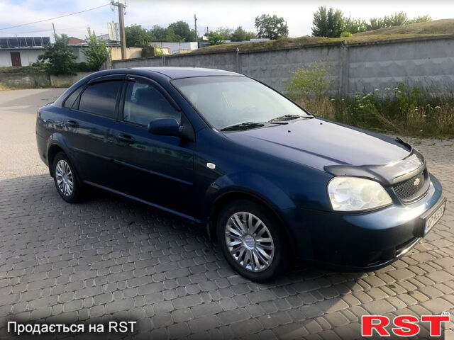 Синий Шевроле Лачетти, объемом двигателя 1.6 л и пробегом 300 тыс. км за 3550 $, фото 1 на Automoto.ua