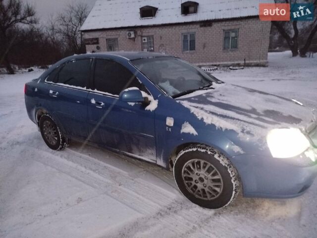 Синий Шевроле Лачетти, объемом двигателя 1.8 л и пробегом 260 тыс. км за 4400 $, фото 1 на Automoto.ua