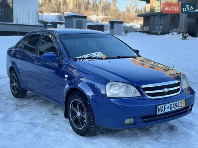 Синий Шевроле Лачетти, объемом двигателя 1.6 л и пробегом 306 тыс. км за 3999 $, фото 1 на Automoto.ua