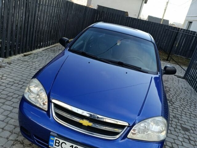 Синий Шевроле Лачетти, объемом двигателя 1.6 л и пробегом 220 тыс. км за 3800 $, фото 1 на Automoto.ua