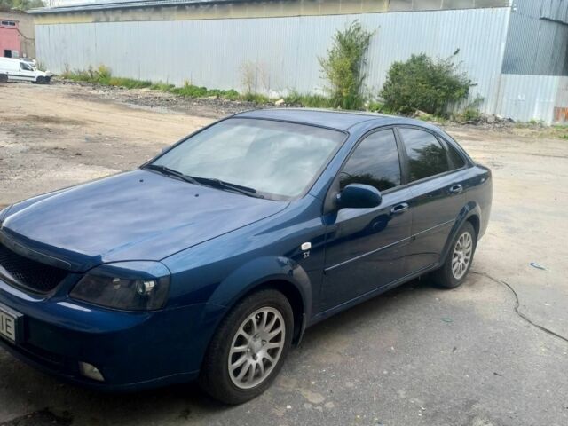 Синій Шевроле Лачетті, об'ємом двигуна 1.8 л та пробігом 241 тис. км за 5000 $, фото 1 на Automoto.ua