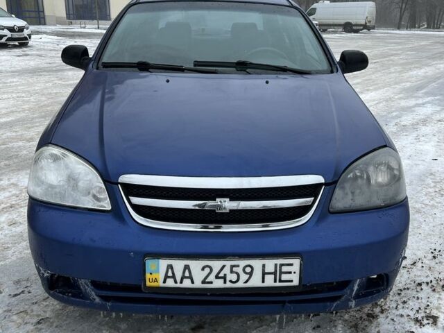 Синий Шевроле Лачетти, объемом двигателя 1.6 л и пробегом 350 тыс. км за 2800 $, фото 1 на Automoto.ua