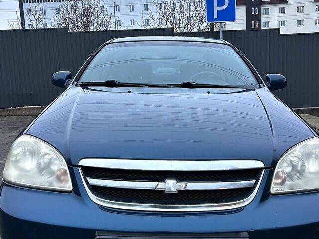 Синій Шевроле Лачетті, об'ємом двигуна 1.8 л та пробігом 221 тис. км за 4650 $, фото 1 на Automoto.ua