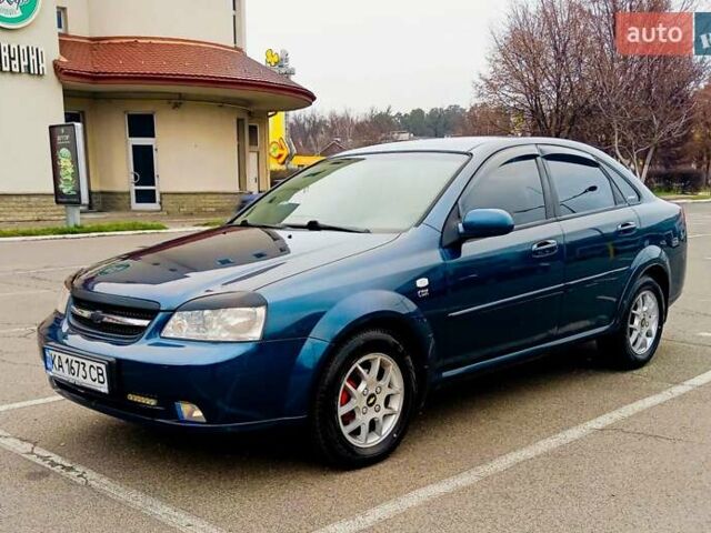 Синий Шевроле Лачетти, объемом двигателя 1.8 л и пробегом 270 тыс. км за 4500 $, фото 1 на Automoto.ua