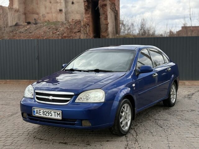 Синій Шевроле Лачетті, об'ємом двигуна 1.8 л та пробігом 250 тис. км за 2700 $, фото 1 на Automoto.ua