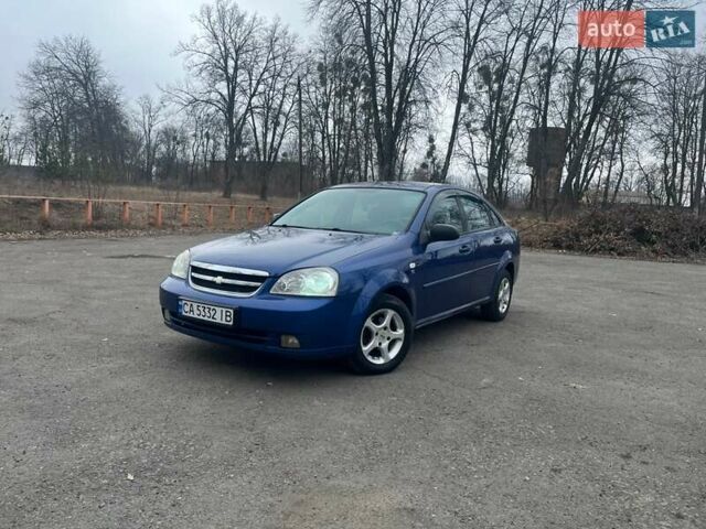 Синий Шевроле Лачетти, объемом двигателя 1.6 л и пробегом 261 тыс. км за 2999 $, фото 1 на Automoto.ua