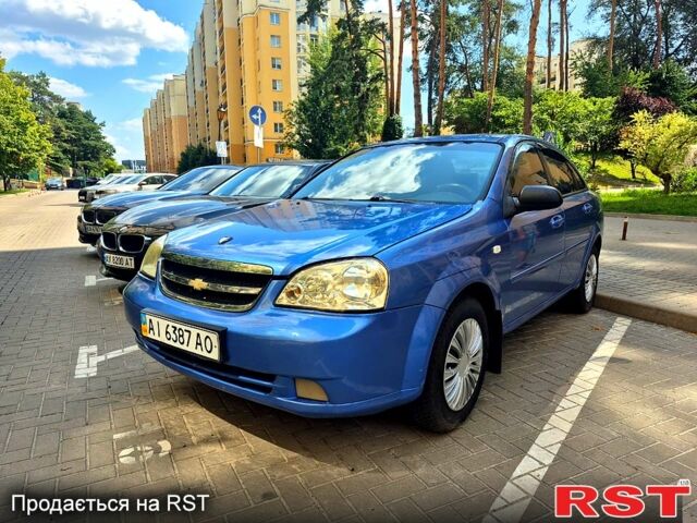 Синій Шевроле Лачетті, об'ємом двигуна 1.8 л та пробігом 300 тис. км за 2400 $, фото 1 на Automoto.ua